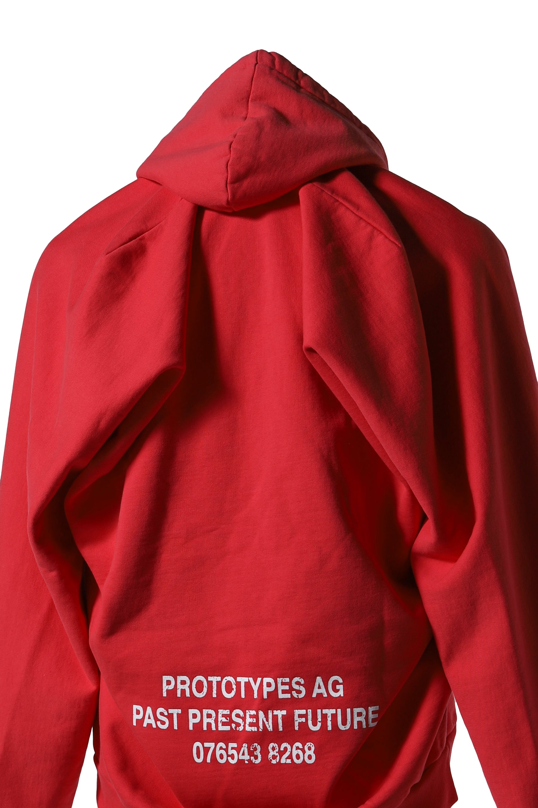 MOVED NECKLINE HOODIE / RED