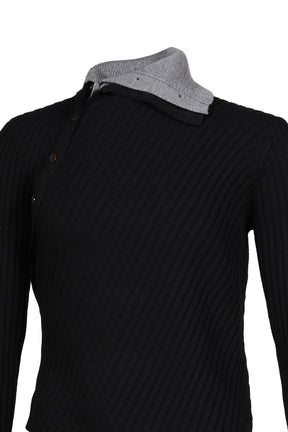 ASYMETRICAL TURTLE NECK / BLK