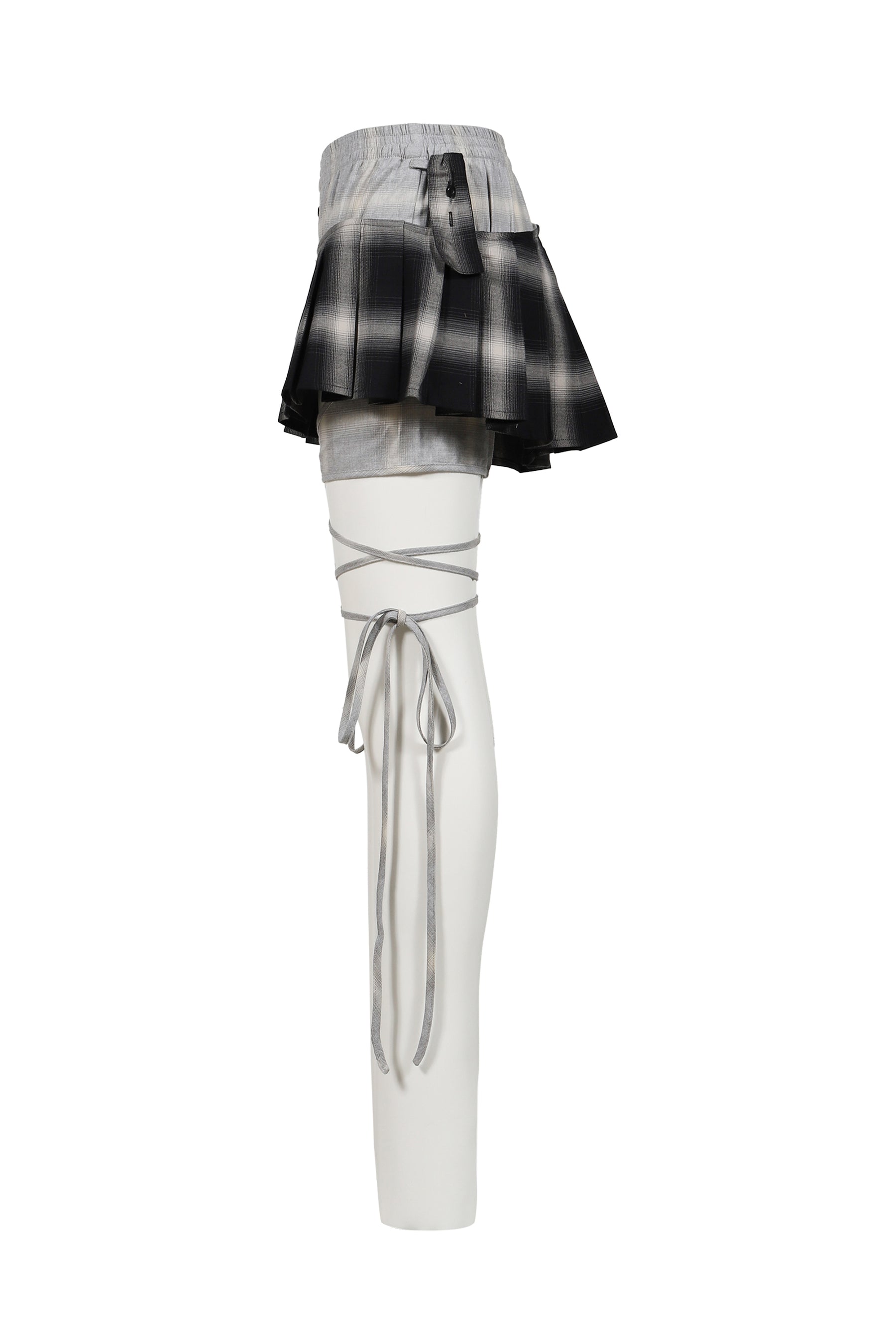 MISA SKIRT / BLACK CHECK