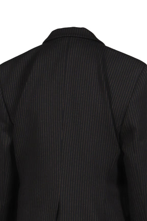 SIGNATURE SPLIT BLAZER / BLACK