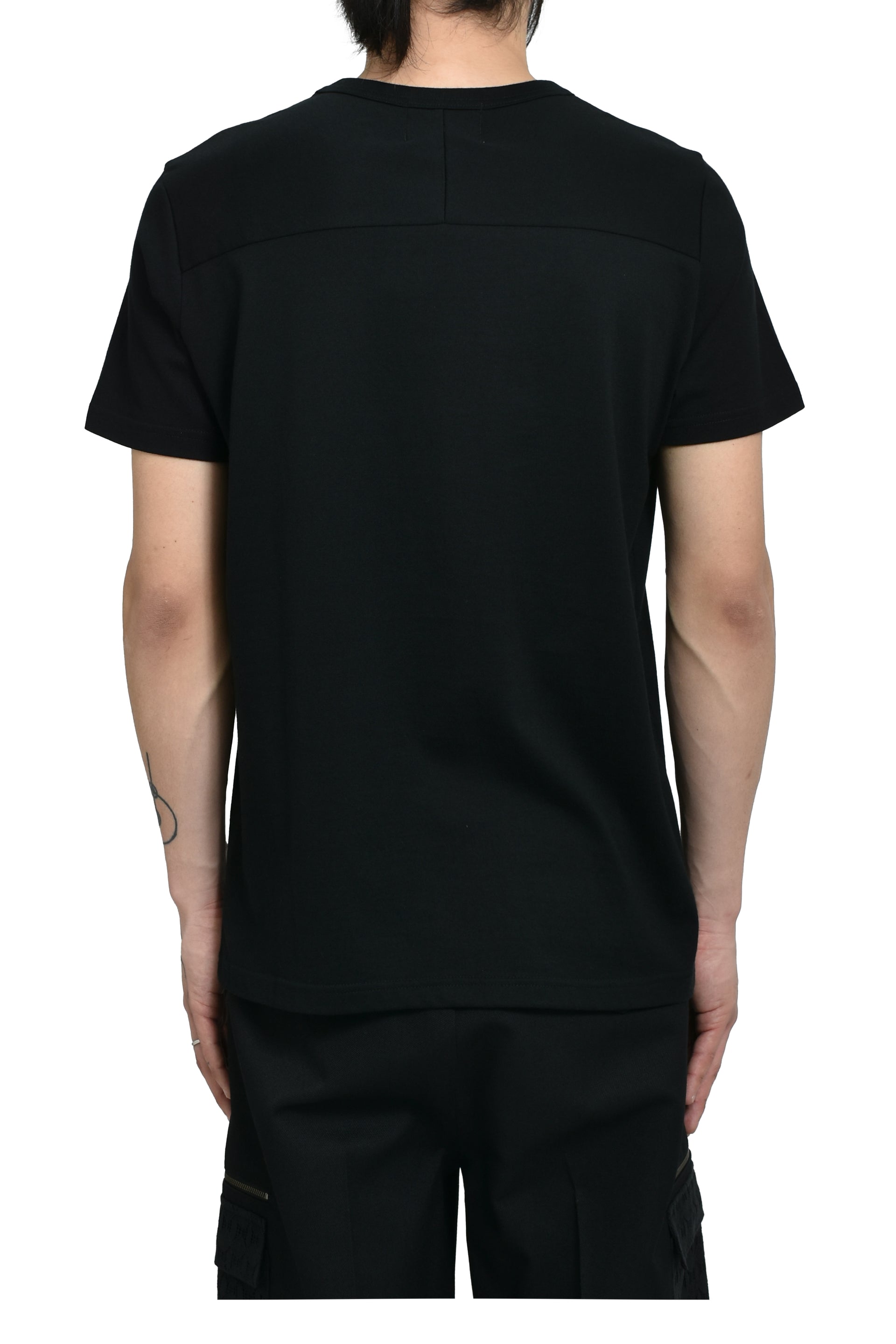 EMBROIDERY FITTED TEE / BLK