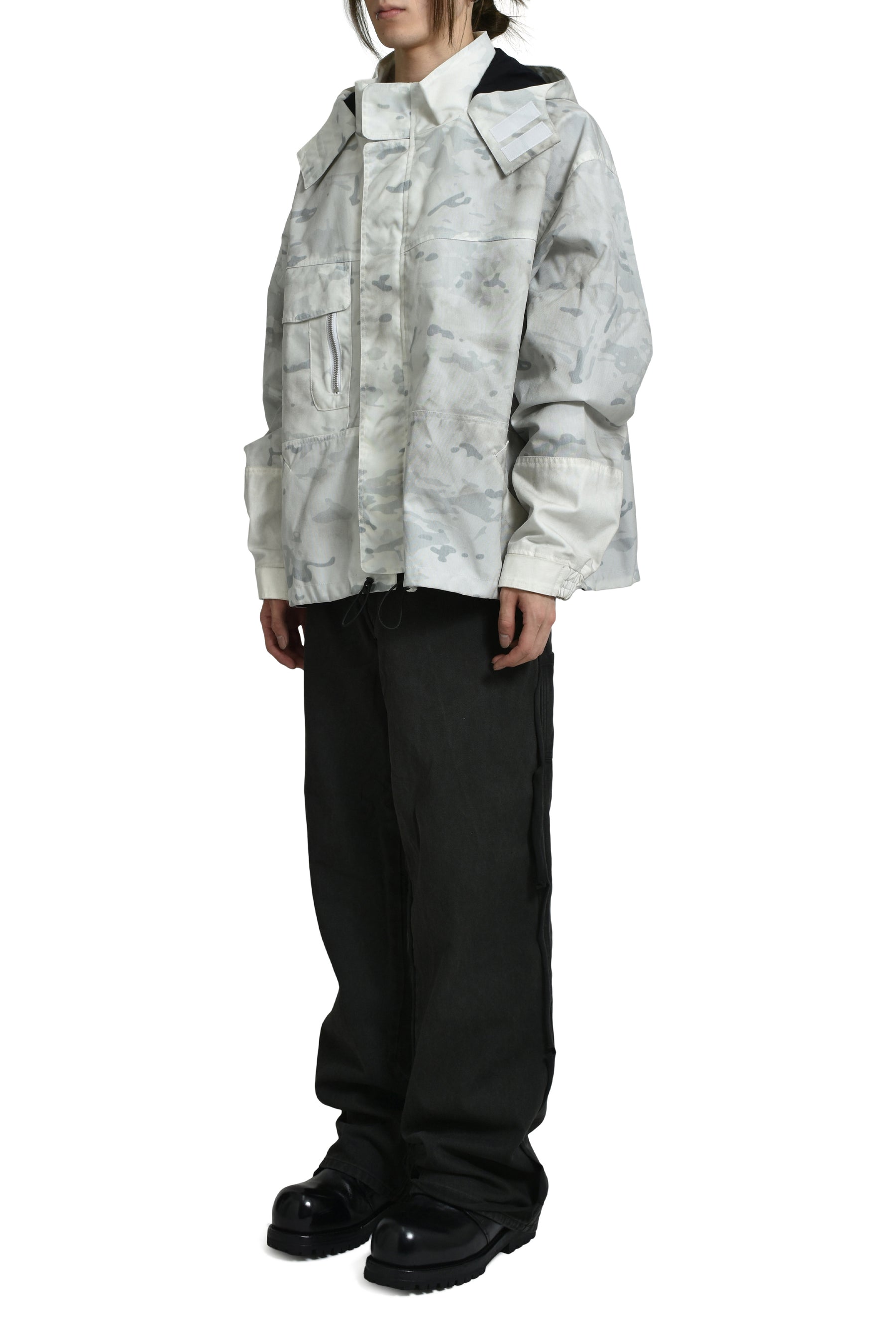 SHORT PARKA / DIRTY SNOW CAMO 