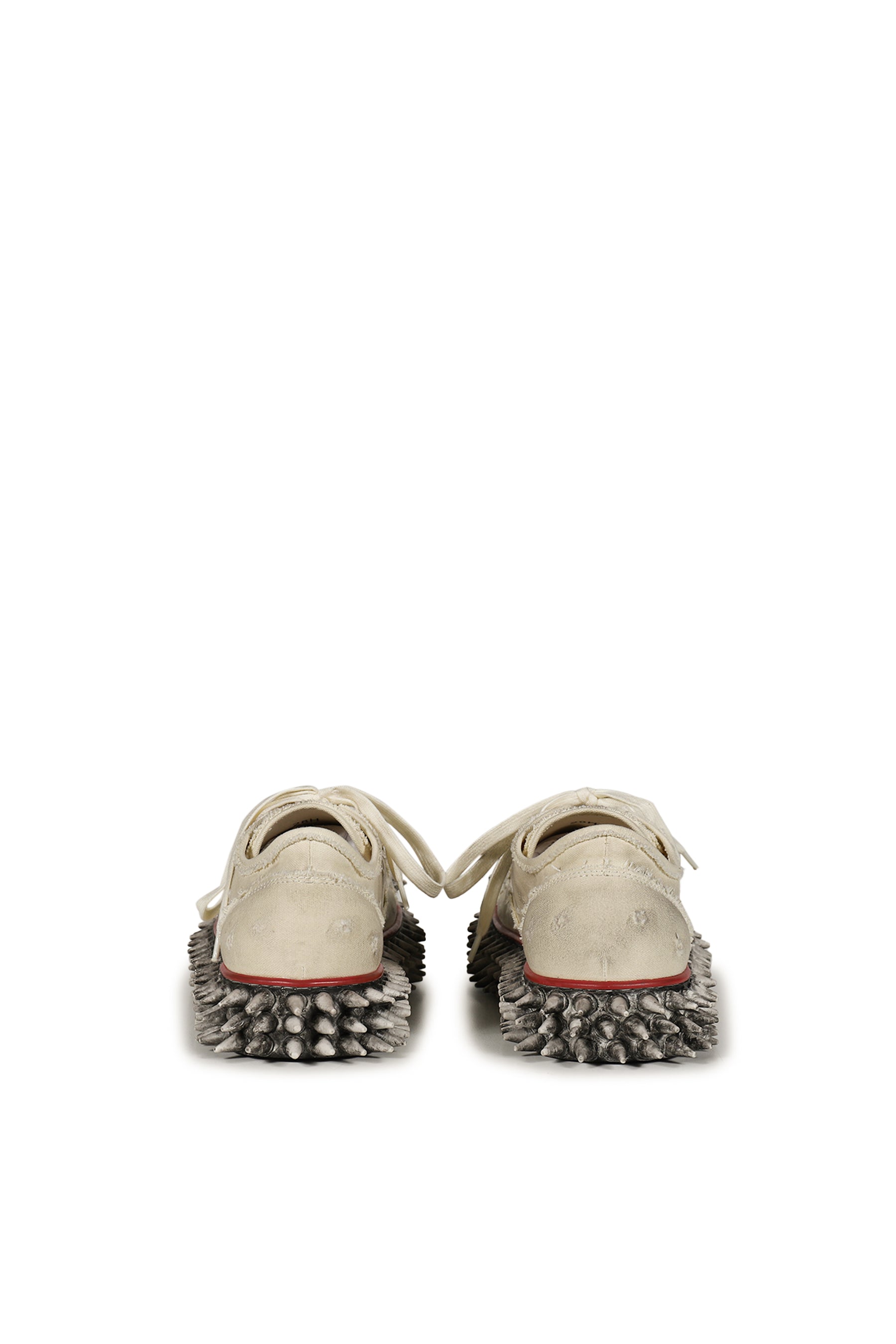 DIRTY SPIKE TOE CAP CANVAS SNEAKER / WHT
