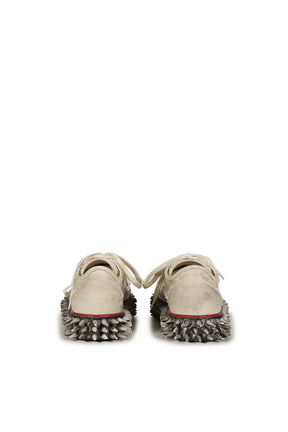 DIRTY SPIKE TOE CAP CANVAS SNEAKER / WHT