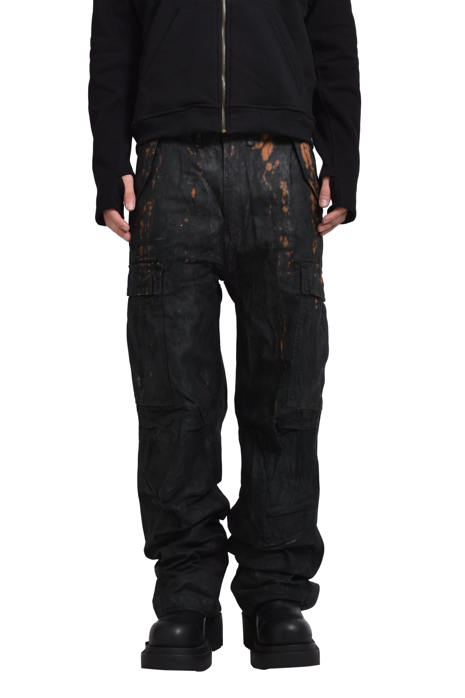 CARGO PANTS / BLK OILSKIN