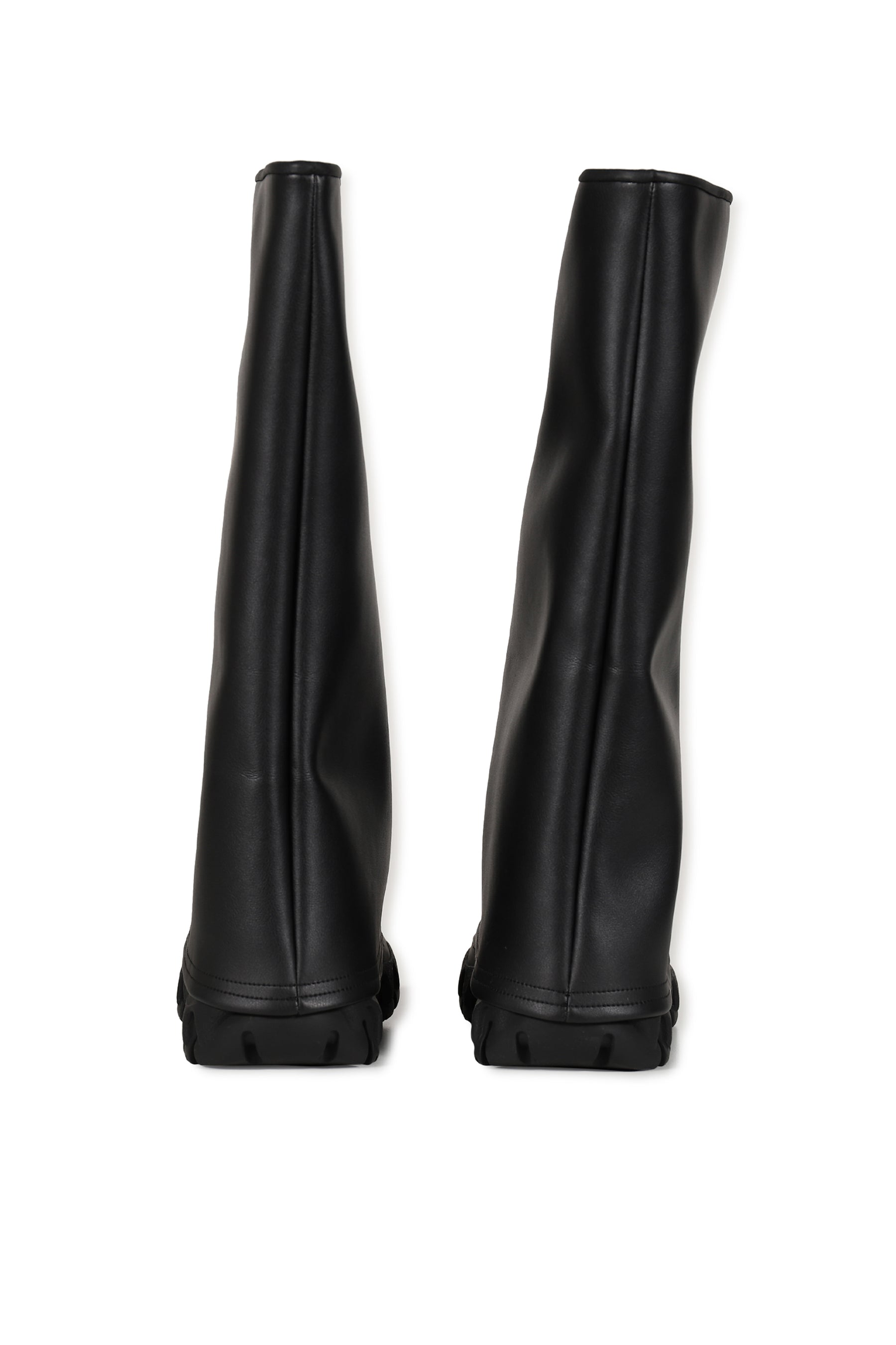 RAIN BLACK BEYOND LEATHER / BLK