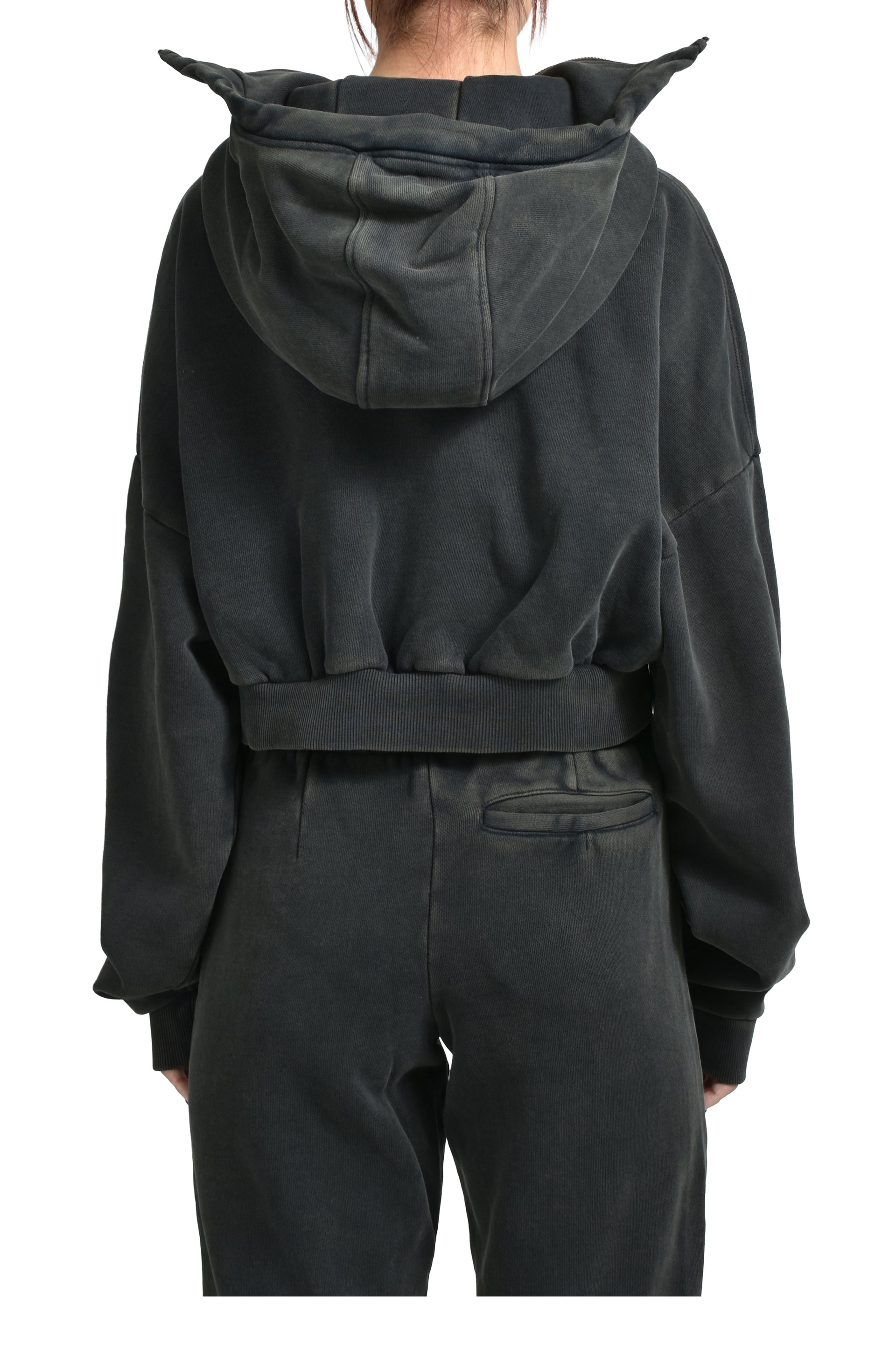 CROPPED FULL ZIP / WASHEDBLK