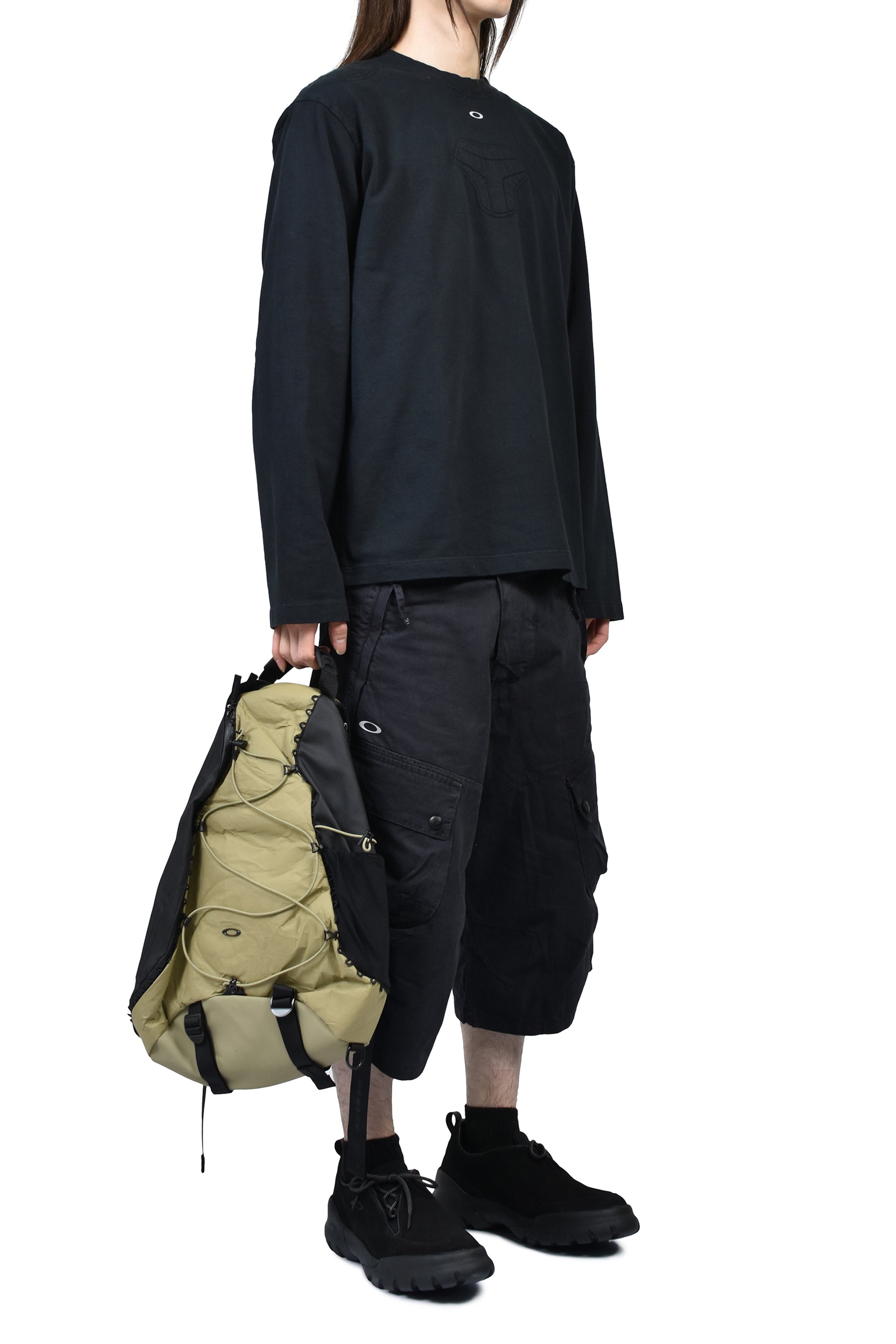 SB OVERSIZED SHORTS / BLK