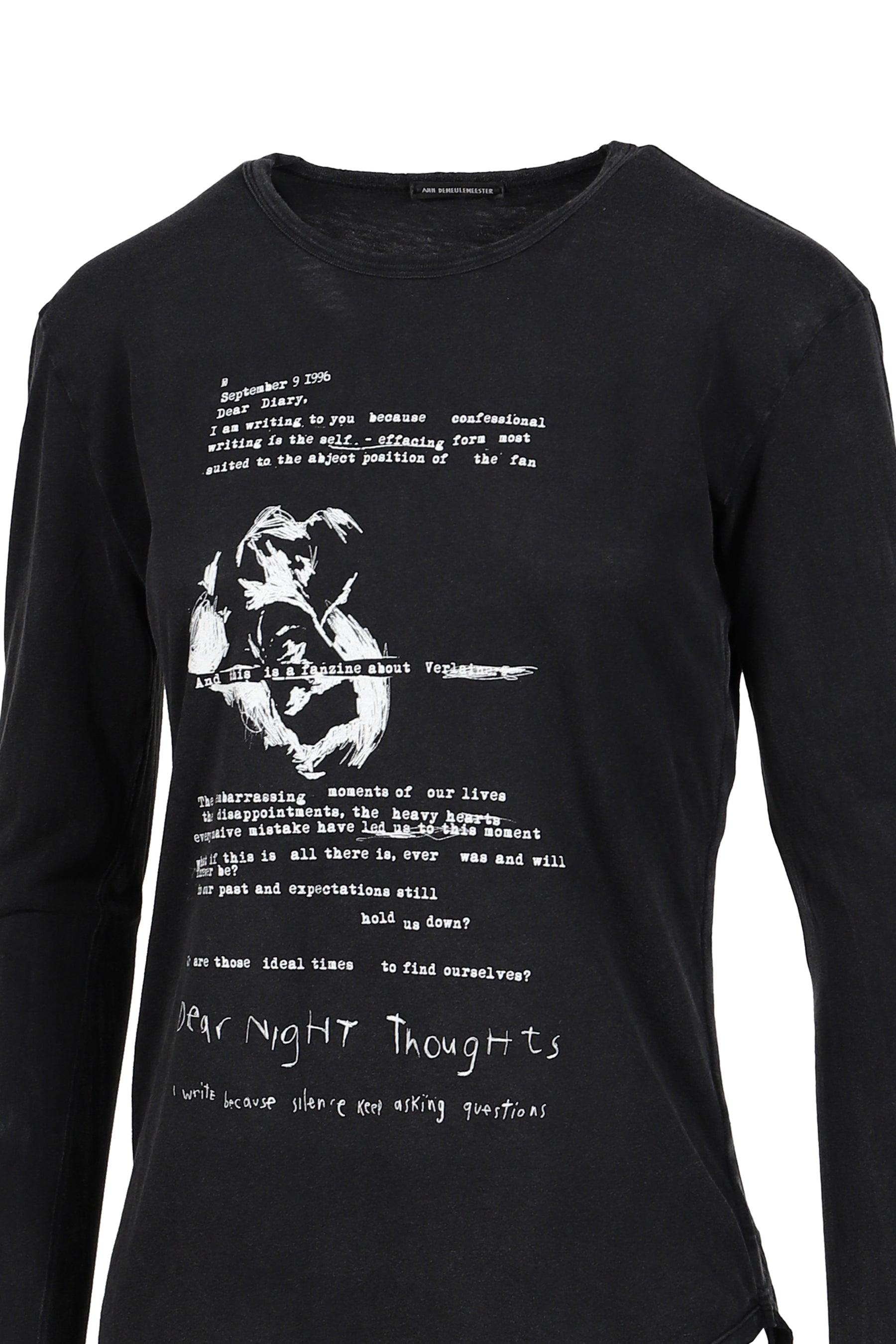 DOT WRINKLED CROPPED LONG SLEEVES TOP WITH "DEAR DIARY" PRINT / FADED BLK