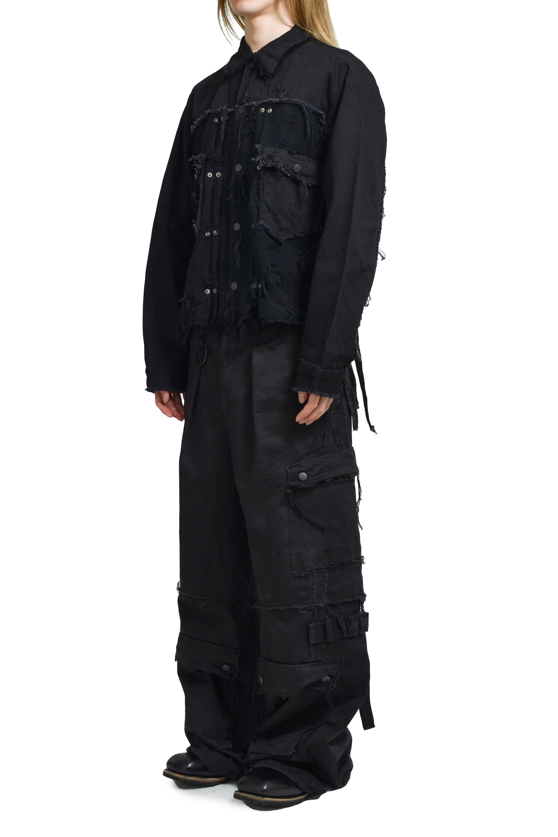 SLASH SEAM TWIST CARGO PANTS / AGED BLK
