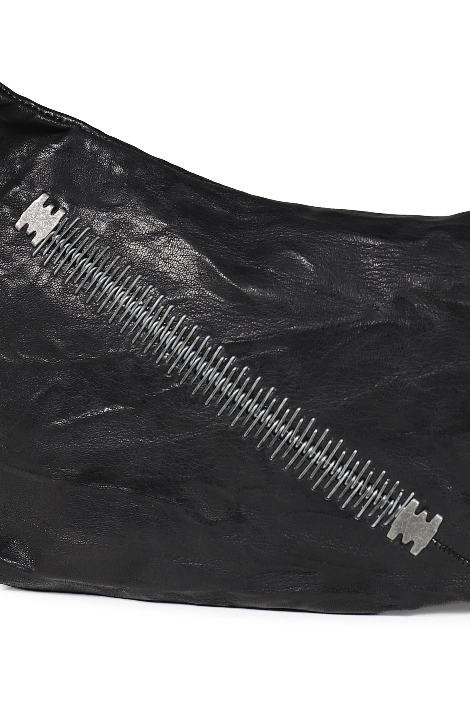 PASSAGER CROSSBODY LEATHER POUCH / NOIR