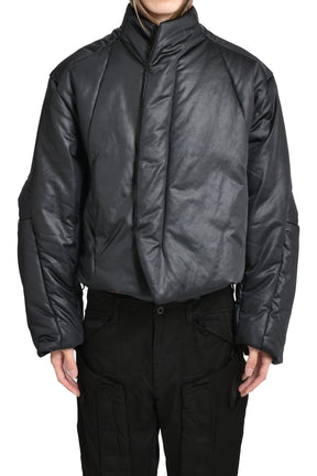 COATED SATIN PADDED BLOUSON / BLK