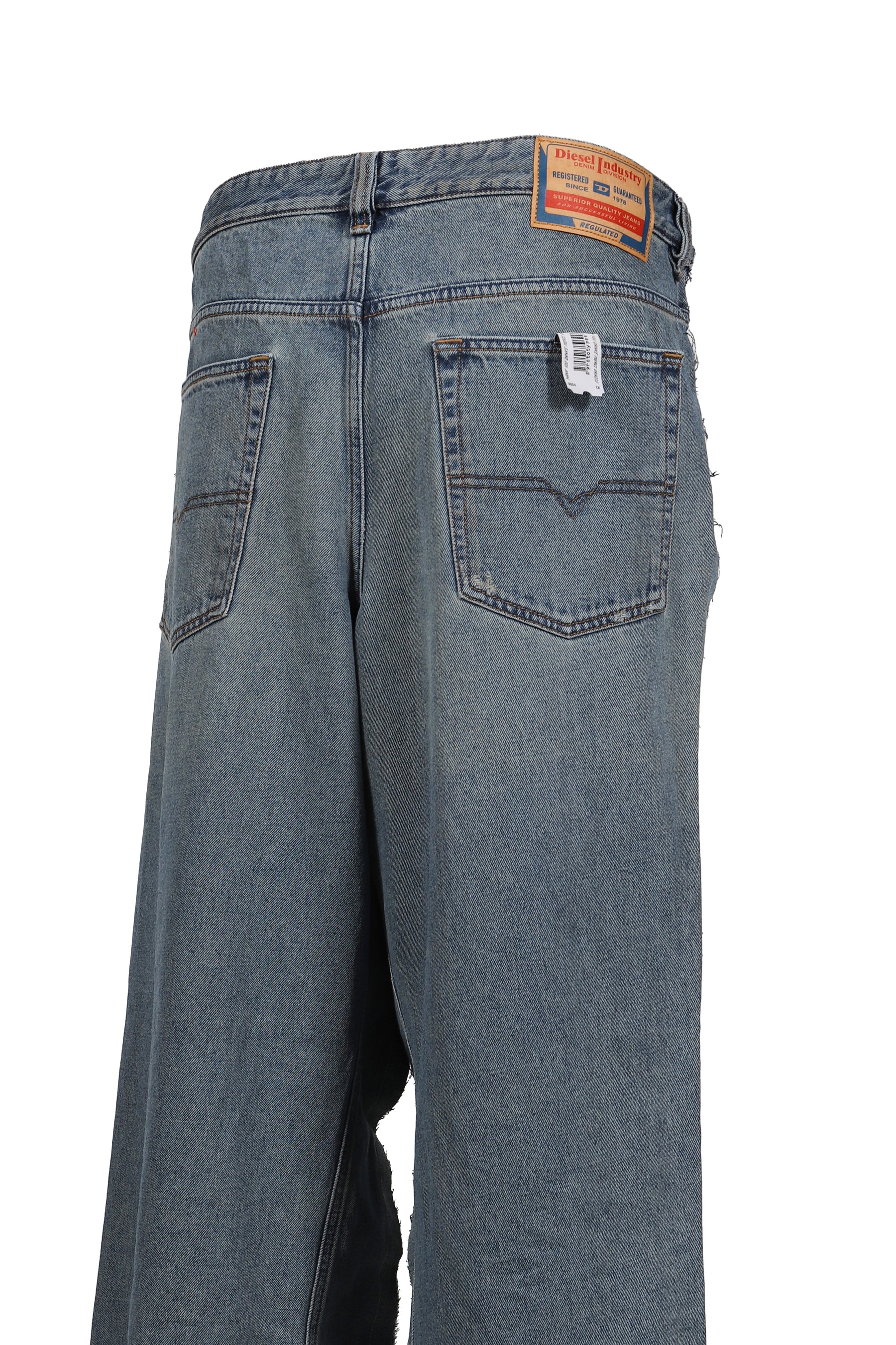 BLUE DENIM BLUE OVERSIZED JEAN - BELT / IND 