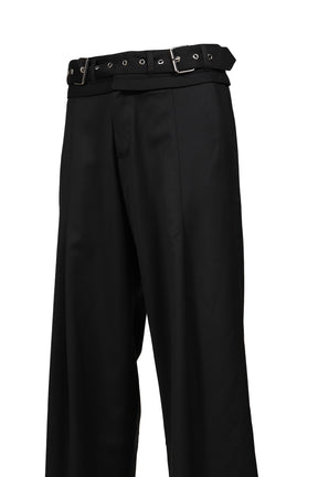 DOUBLE-BELT PLEATED TROUSERS / BLK