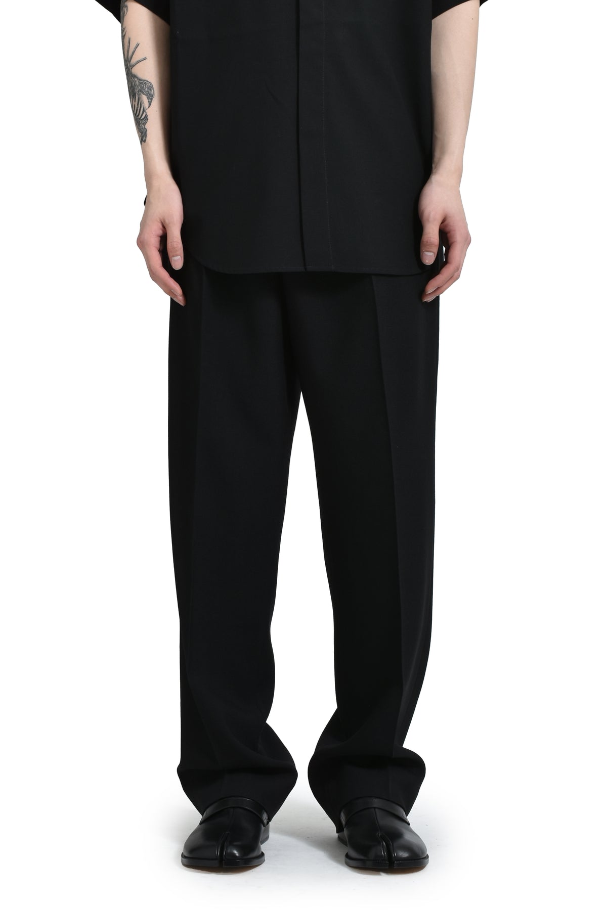 SINGLE PLEAT ETERNAL TROUSERS /BLK