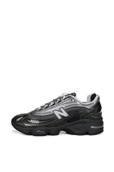 U1000 / 7V7