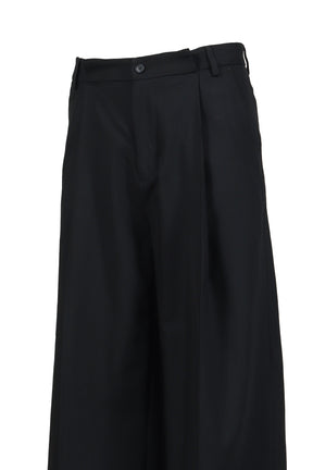 WIDE PLEATED TROUSER / BLK