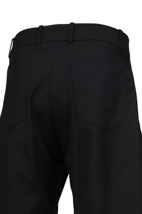 MITRE SHORTS / SHUNGITE BLK