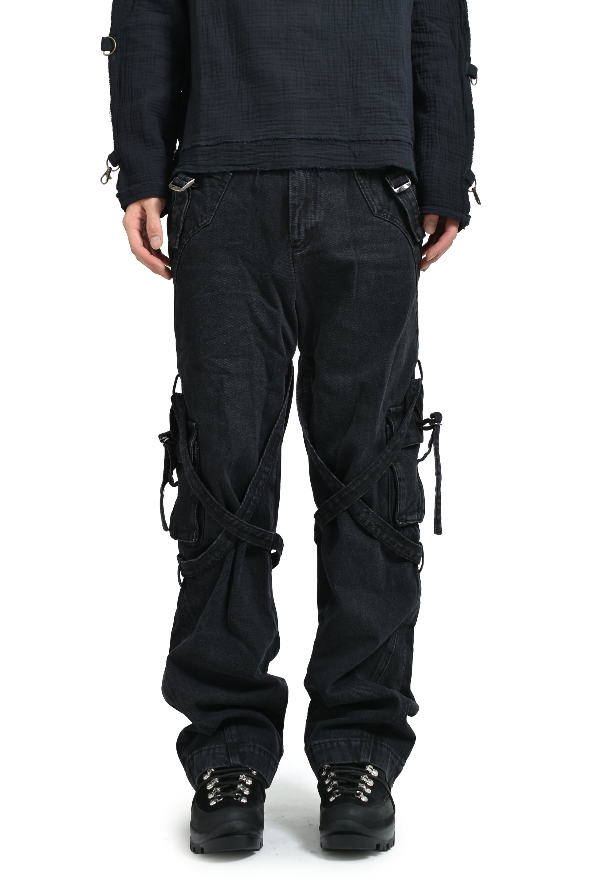 BONDAGE CARGO PANTS 2.0 / BLK