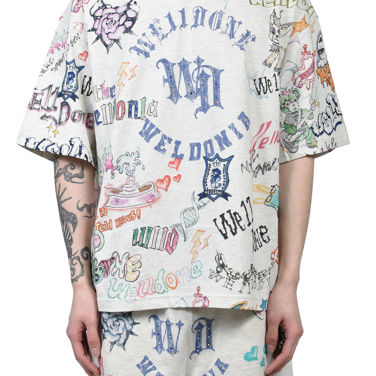 We11done ウェルダン SS26 DOODLE PRINTED T-SHIRT / M/GREY - NUBIAN