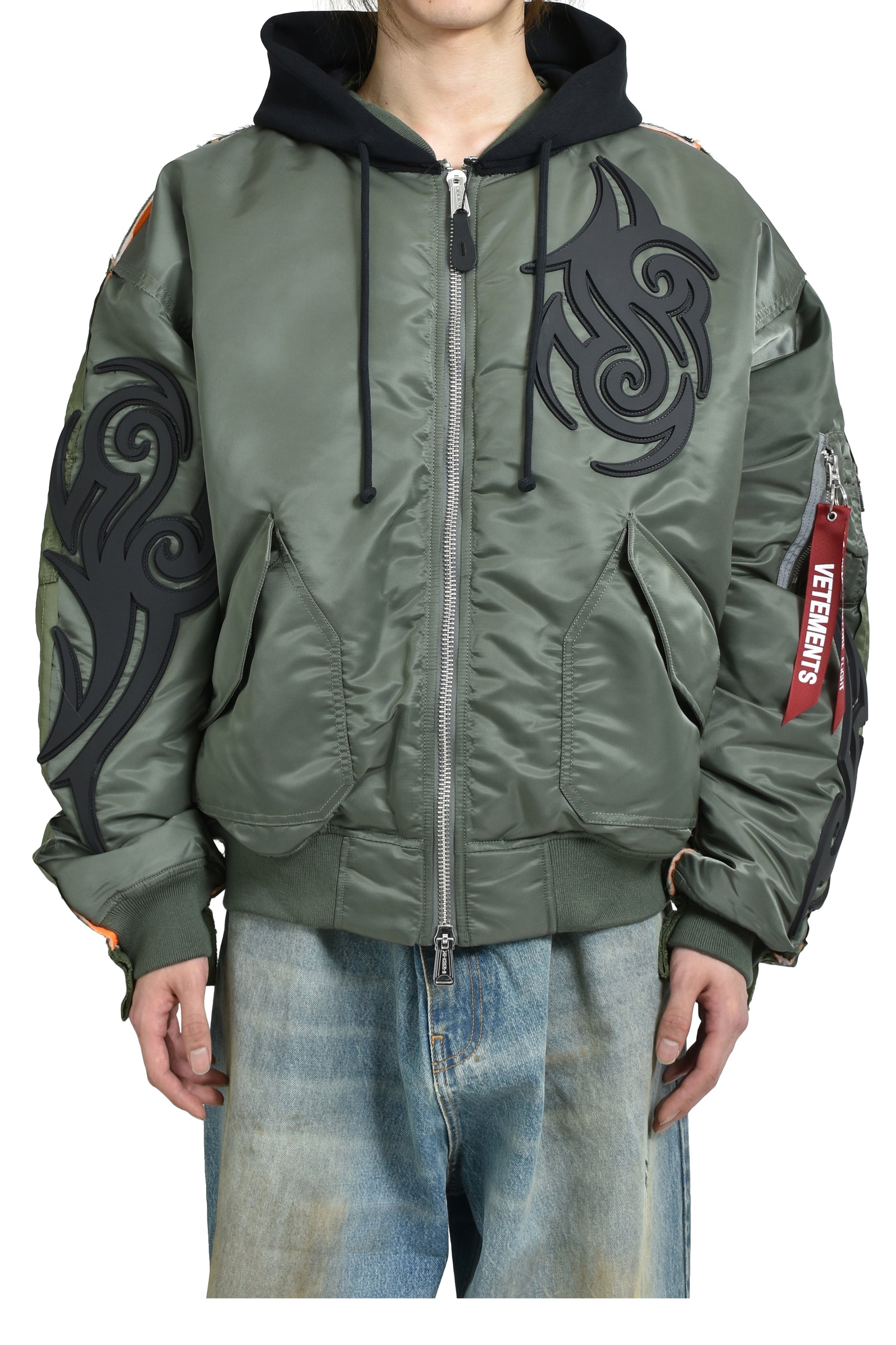 VETEMENTS ヴェトモン FW25 TRIBAL REWORKED BOMBER JACKET / GRN