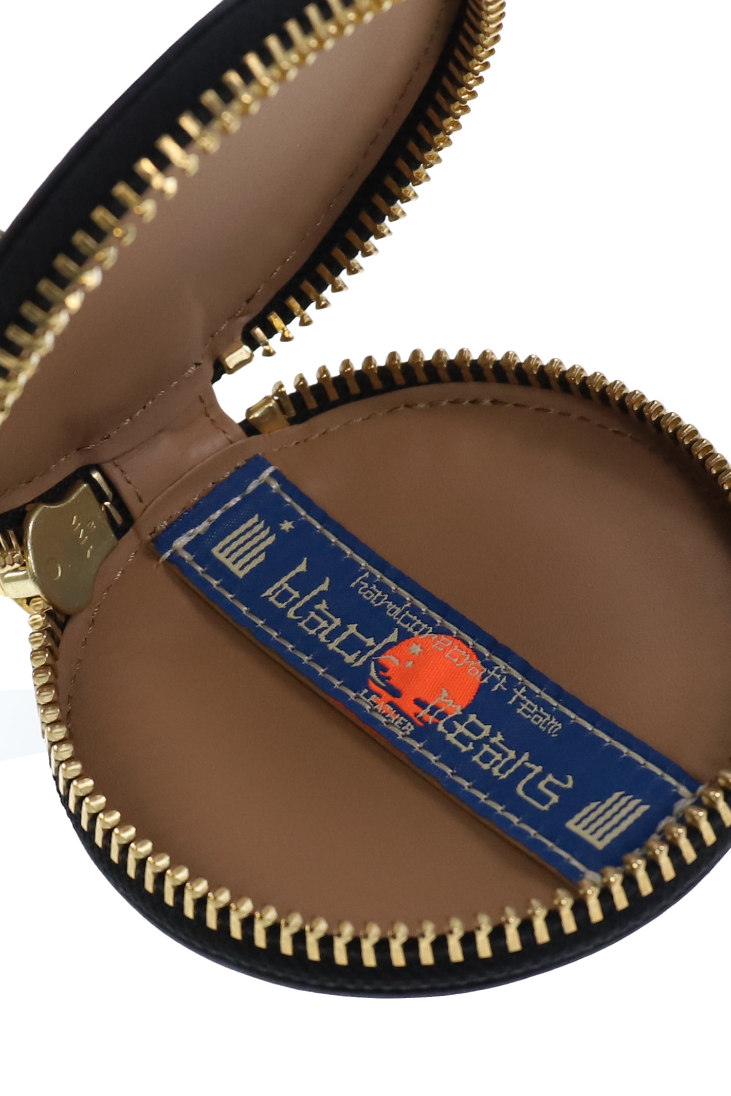 BLACKMEANS CIRCLED POUCH / BLK - NUBIAN