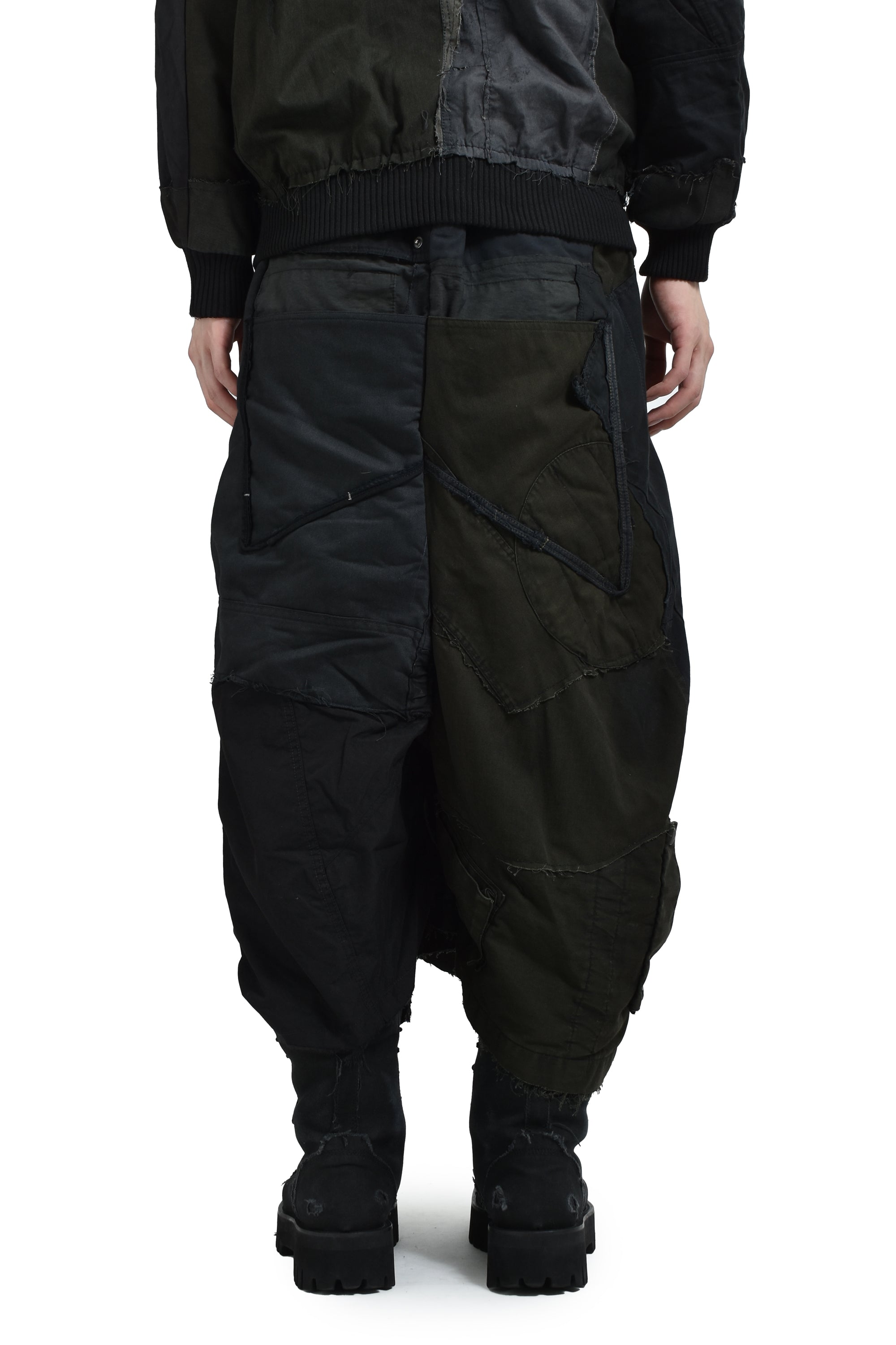 “LAPATO” SHORTS / BLK DYEING 