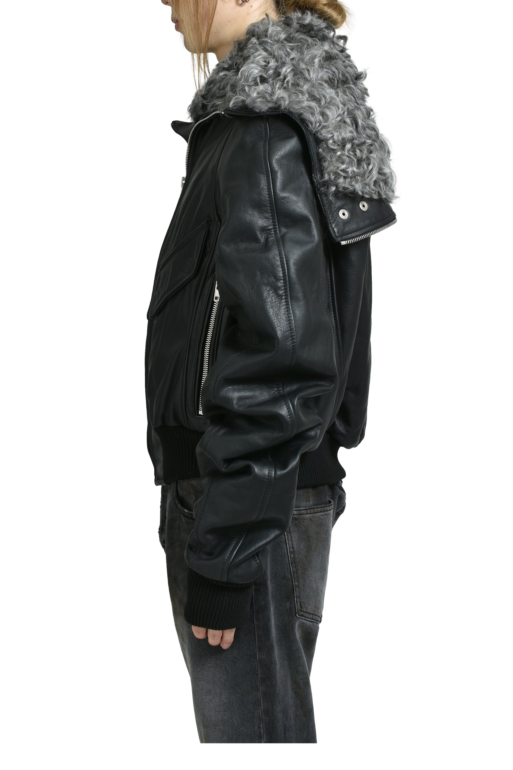 CONSUMER BOMBER / BLACK 