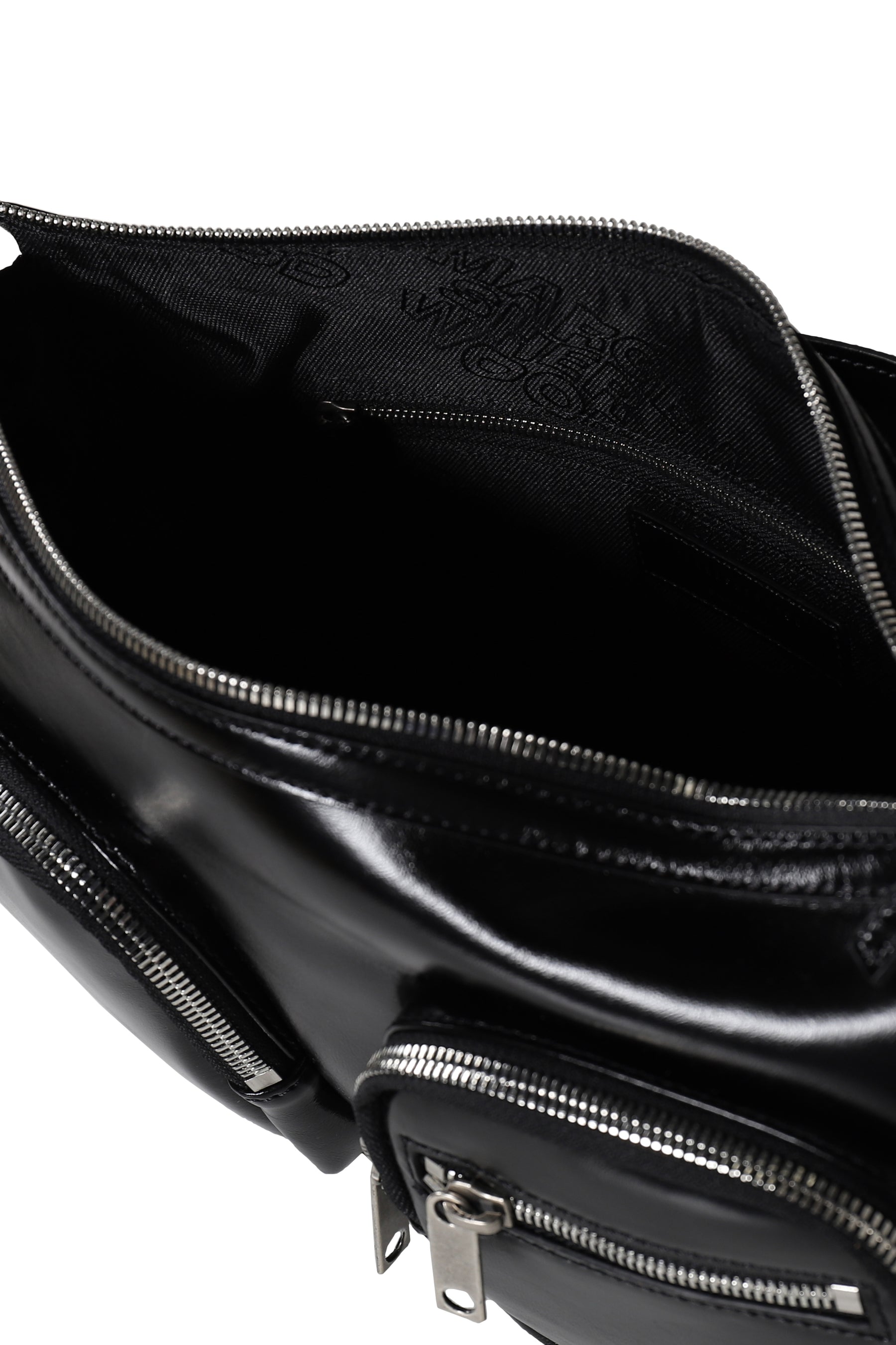 OUTPOCKET HOBO / BLK