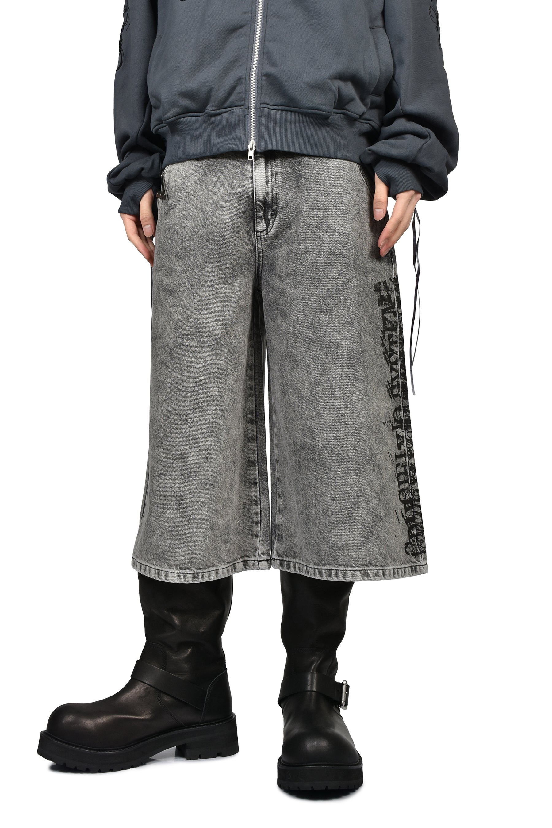 CRUCIFIXIO SYSTEMA SHORTS / GRY