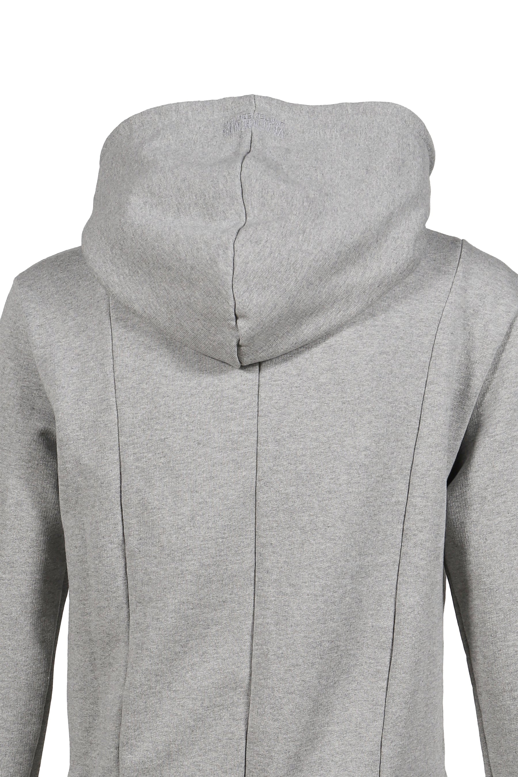 CUT-UP LOGO FITTED HOODIE / GRY MELANGE