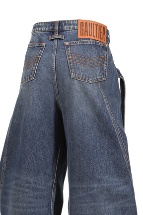 LOW WAISTED JEAN WITH STRAP DETAIL ON THE FRONT / IND