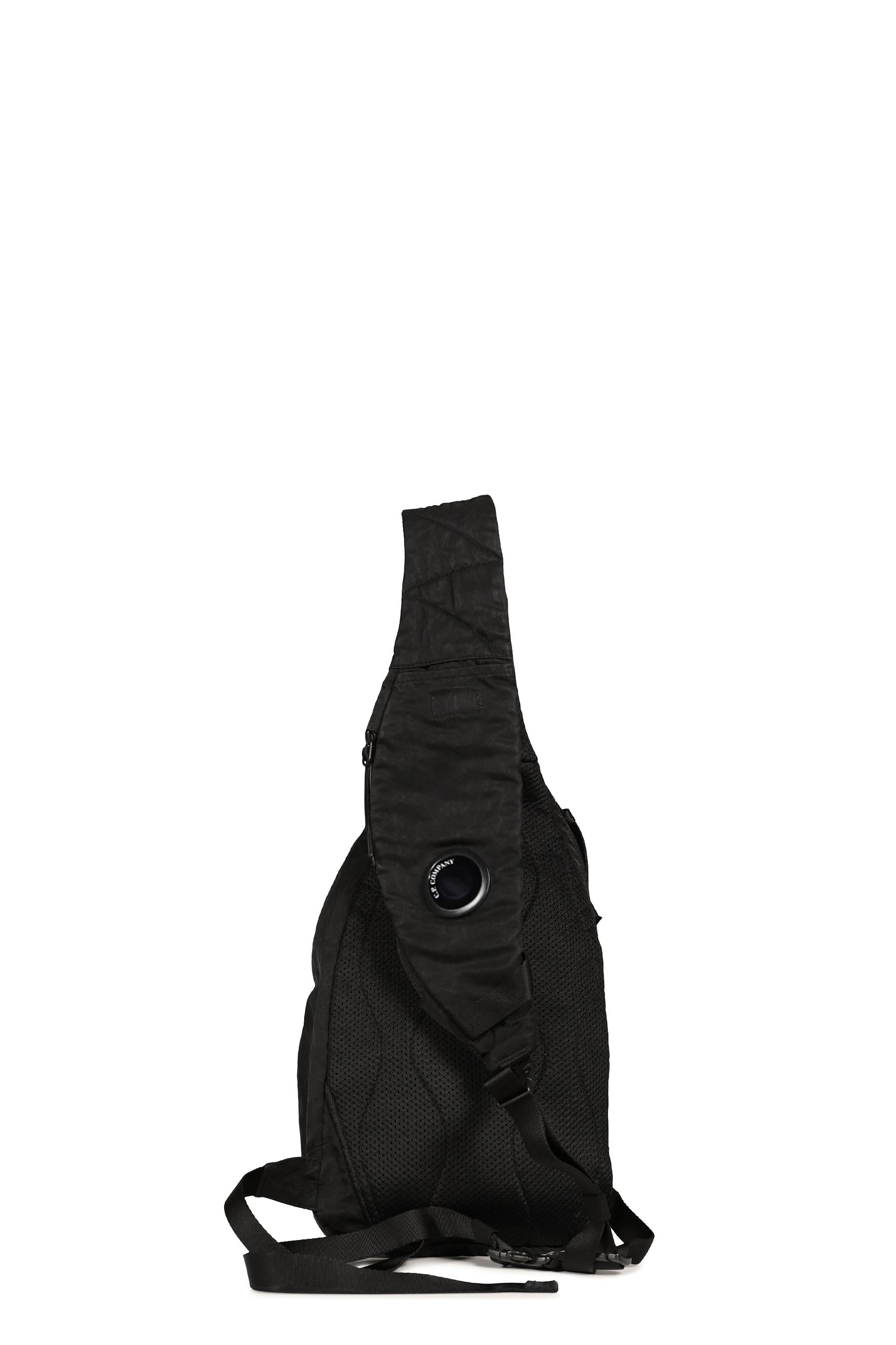NYLON B LENS CROSSBODY RUCKSACK / BLK