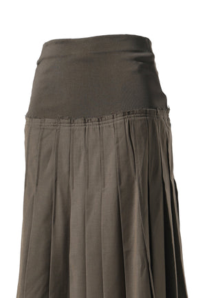 RIBBED PLEATED SKIRTS / KHA GRN