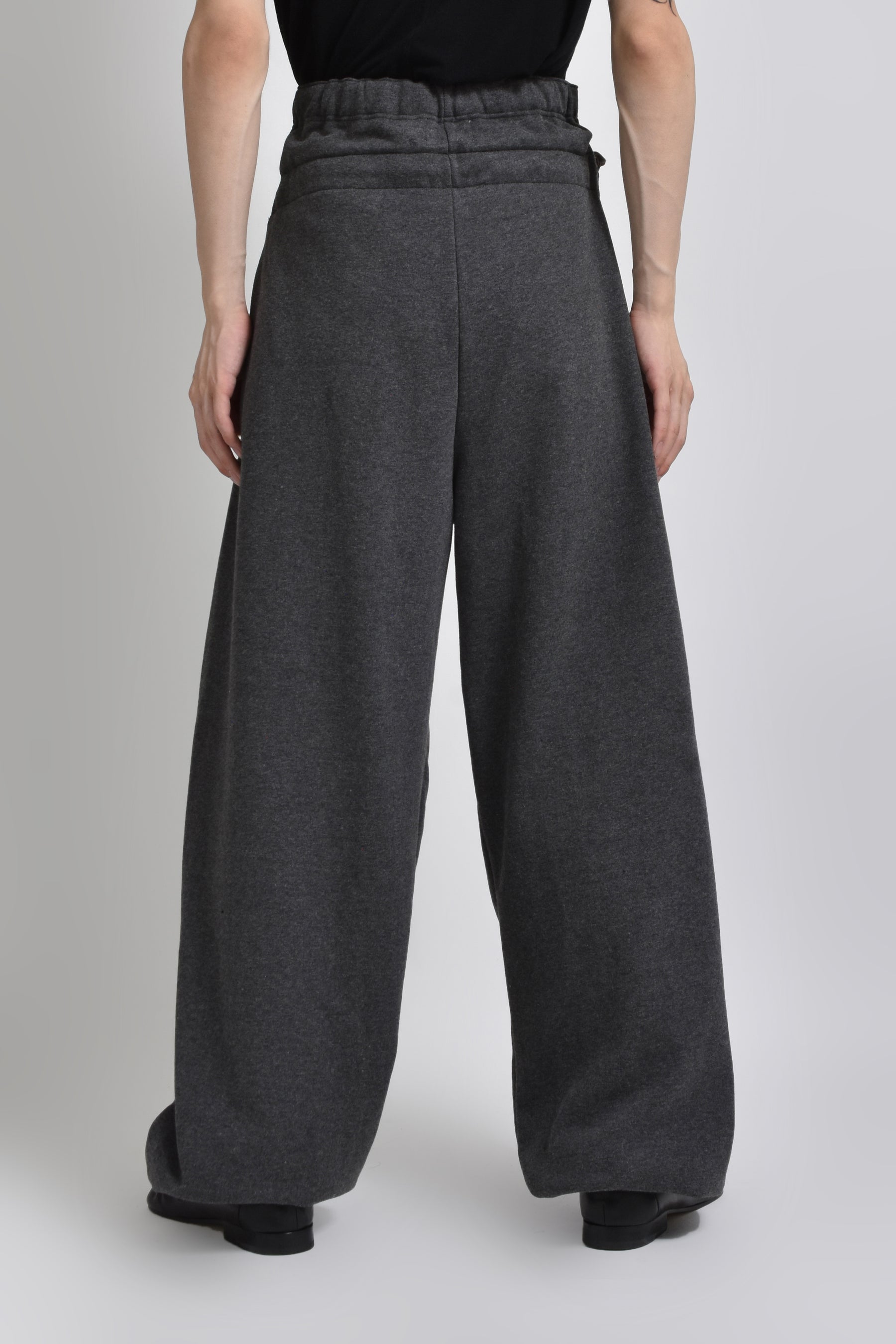 PROVINCIA TRACKPANTS / BLK