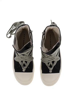 MEGALACE SNEAKS / BLK/MILK/MILK