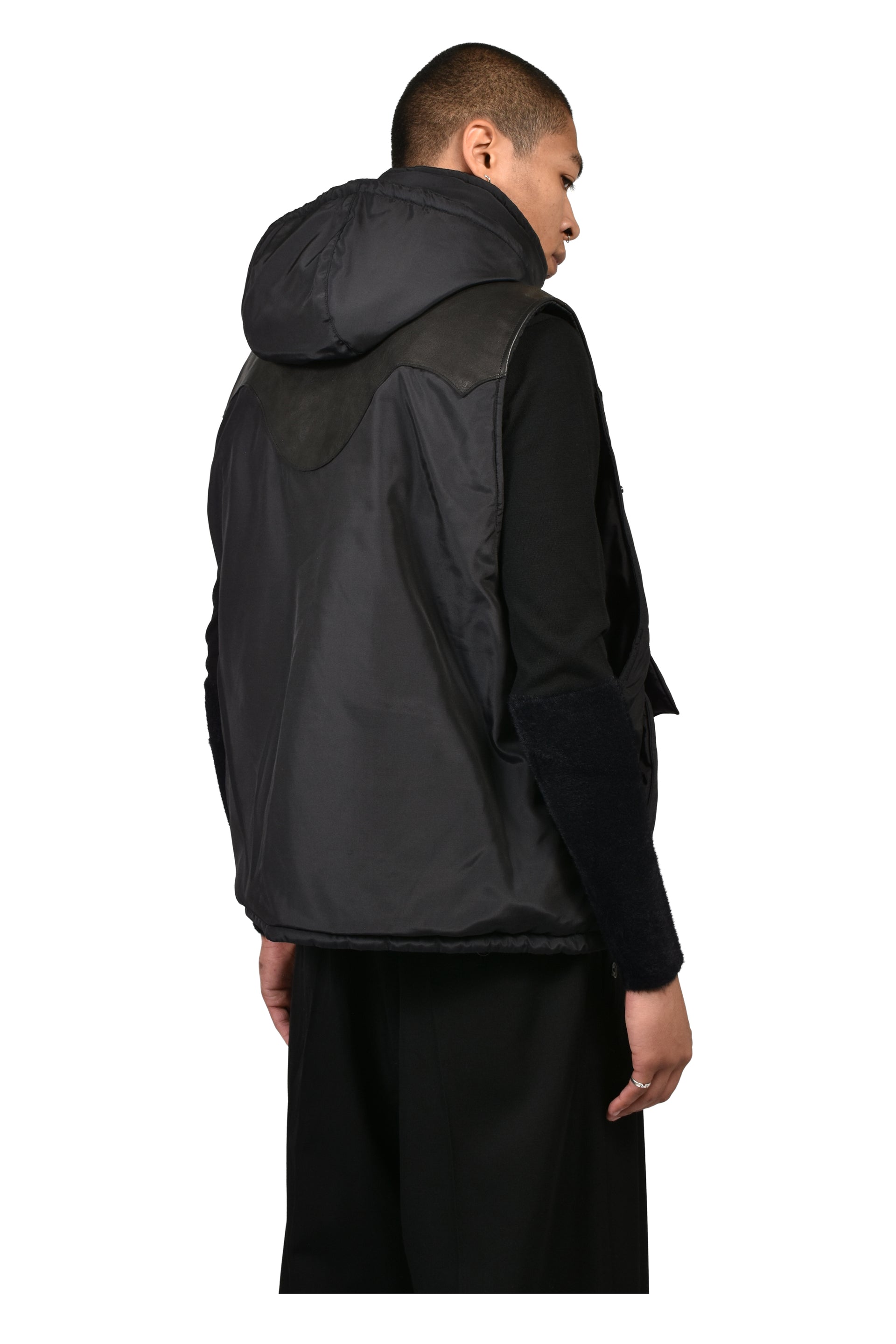 "WENDY" WESTERN SILK-NYLON MOUNTAIN OVER VEST / BLK