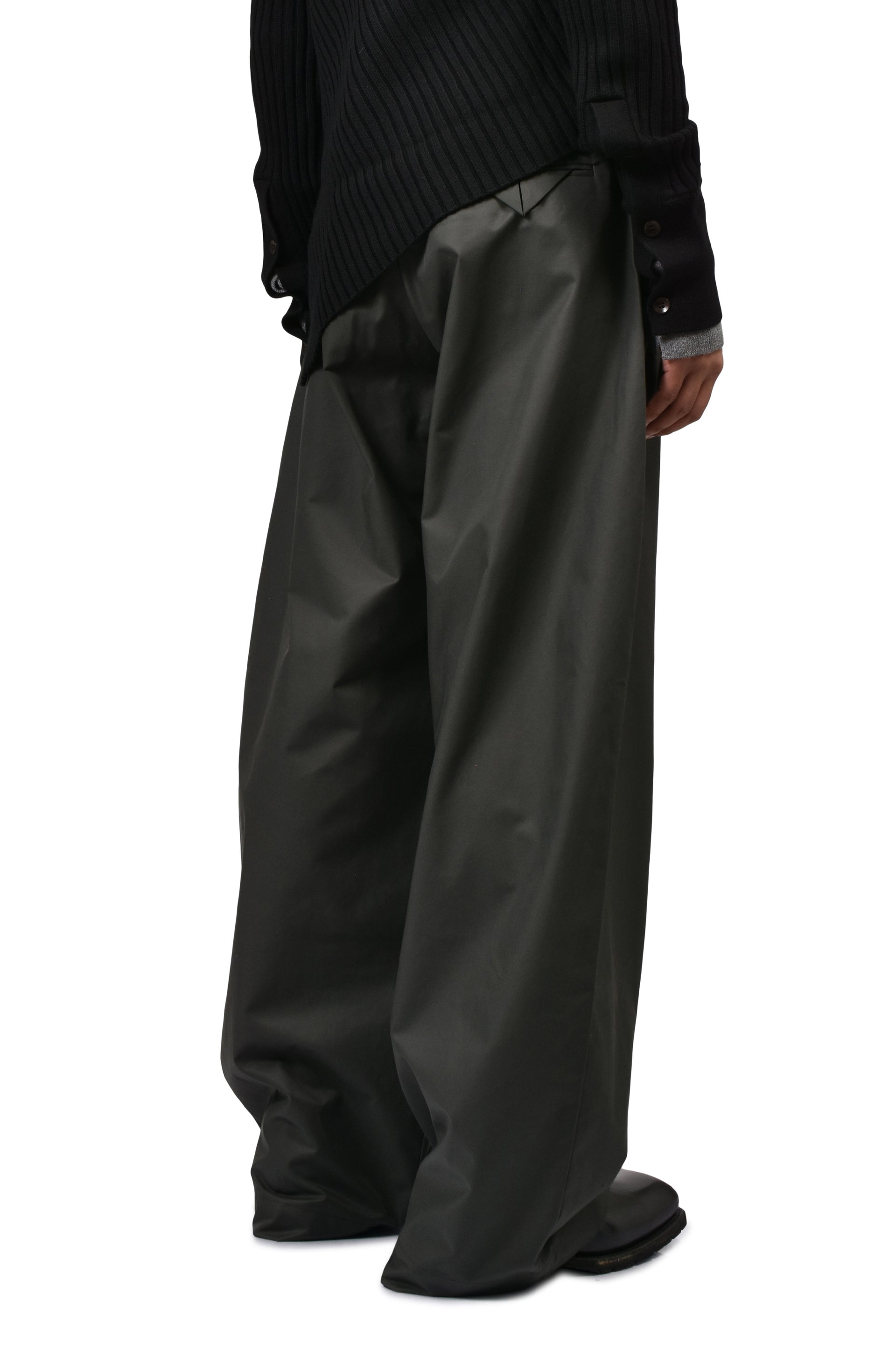 HYBRID TRACK PANT / GRN