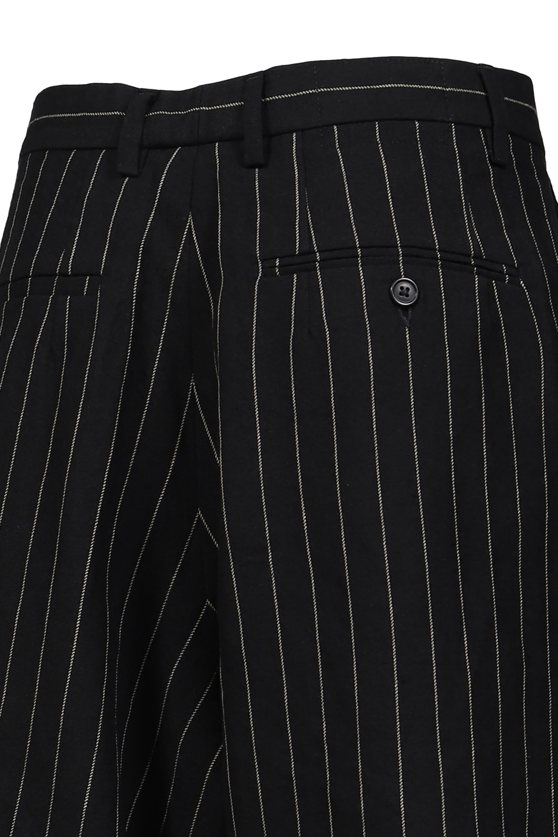 JUMBO TAILORED SHORT / BLK WHT PINSTRIPE