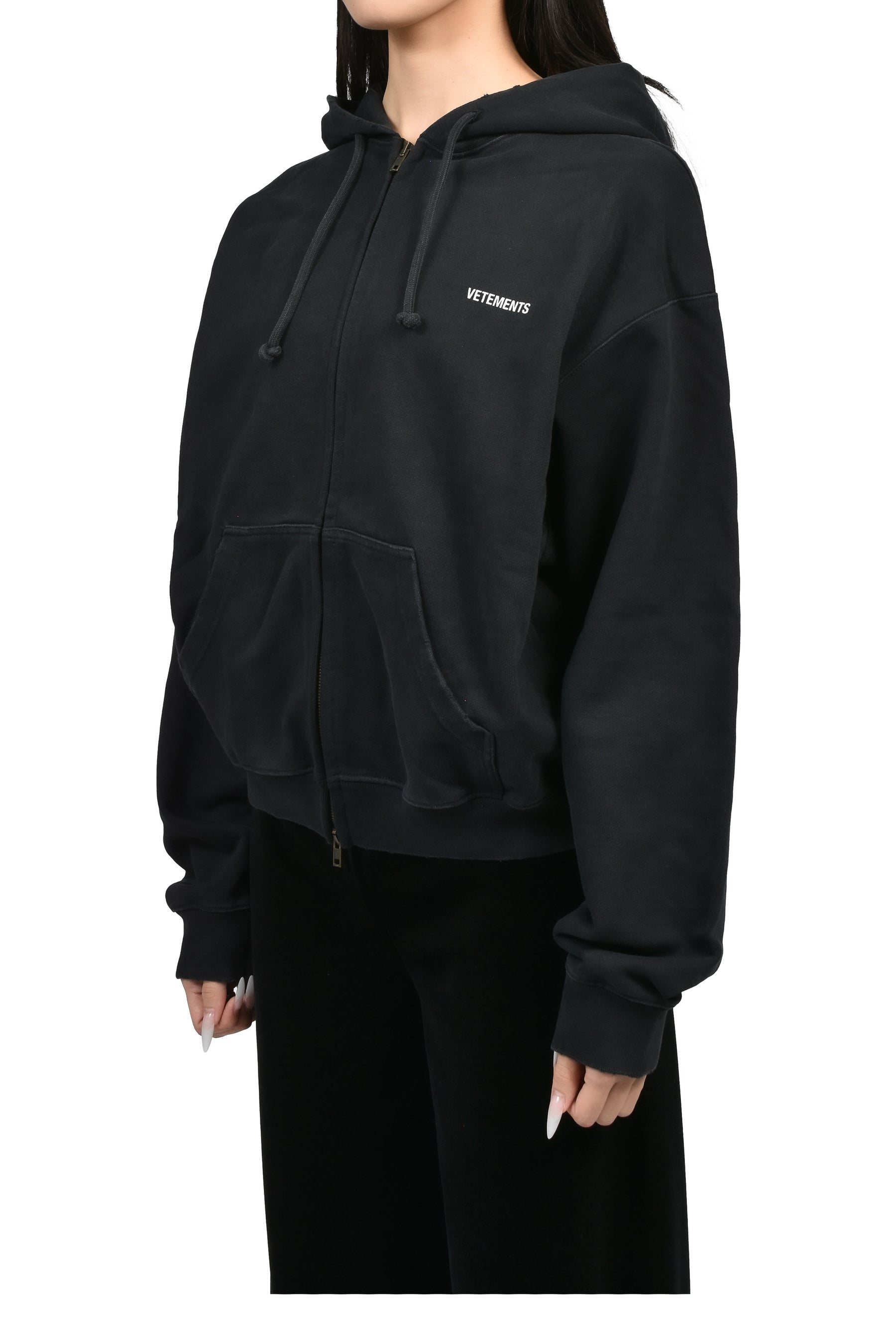 CLASSIC LOGO FITTED ZIP-UP HOODIE / BLK