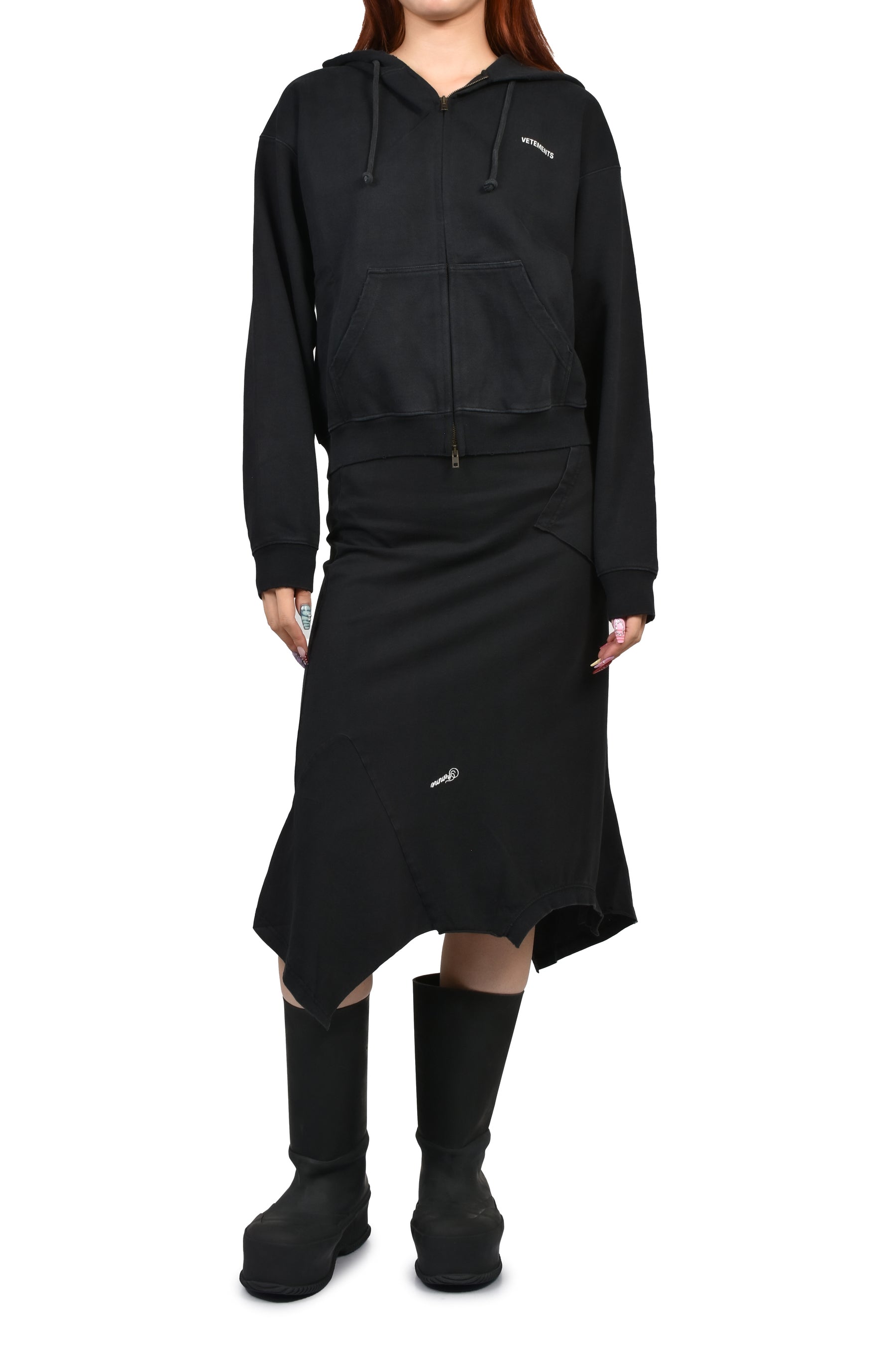 CLASSIC LOGO FITTED ZIP-UP HOODIE / BLK