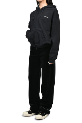 CLASSIC LOGO FITTED ZIP-UP HOODIE / BLK