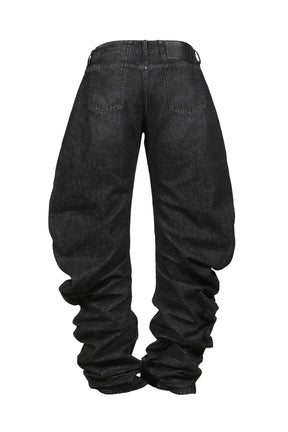 JEAN WITH OVERSIZED FIT / BLACK 