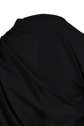 ASYMMETRICAL TWIST T-SHIRT / BLK
