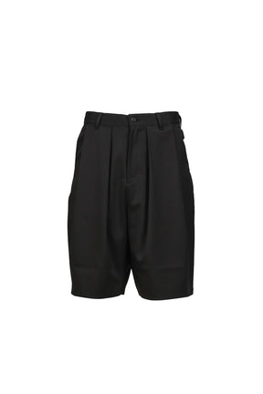 8 TUCK WIDE SHORT PANTS / BLK