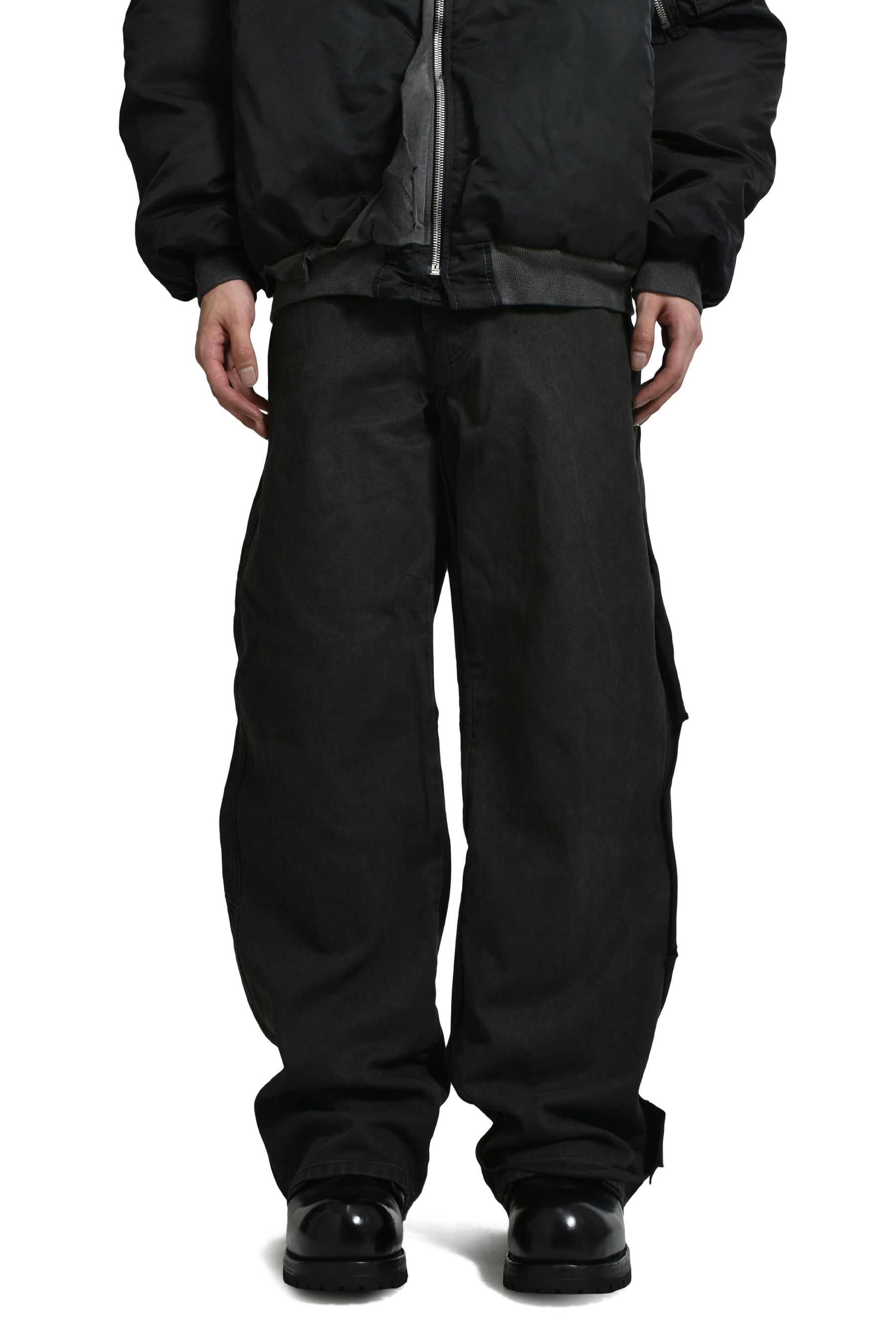 UNDERGROUND CUT OUT PANTS / BLK OIL 