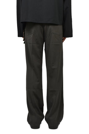 LOOSE PLEATED PANT / BRW