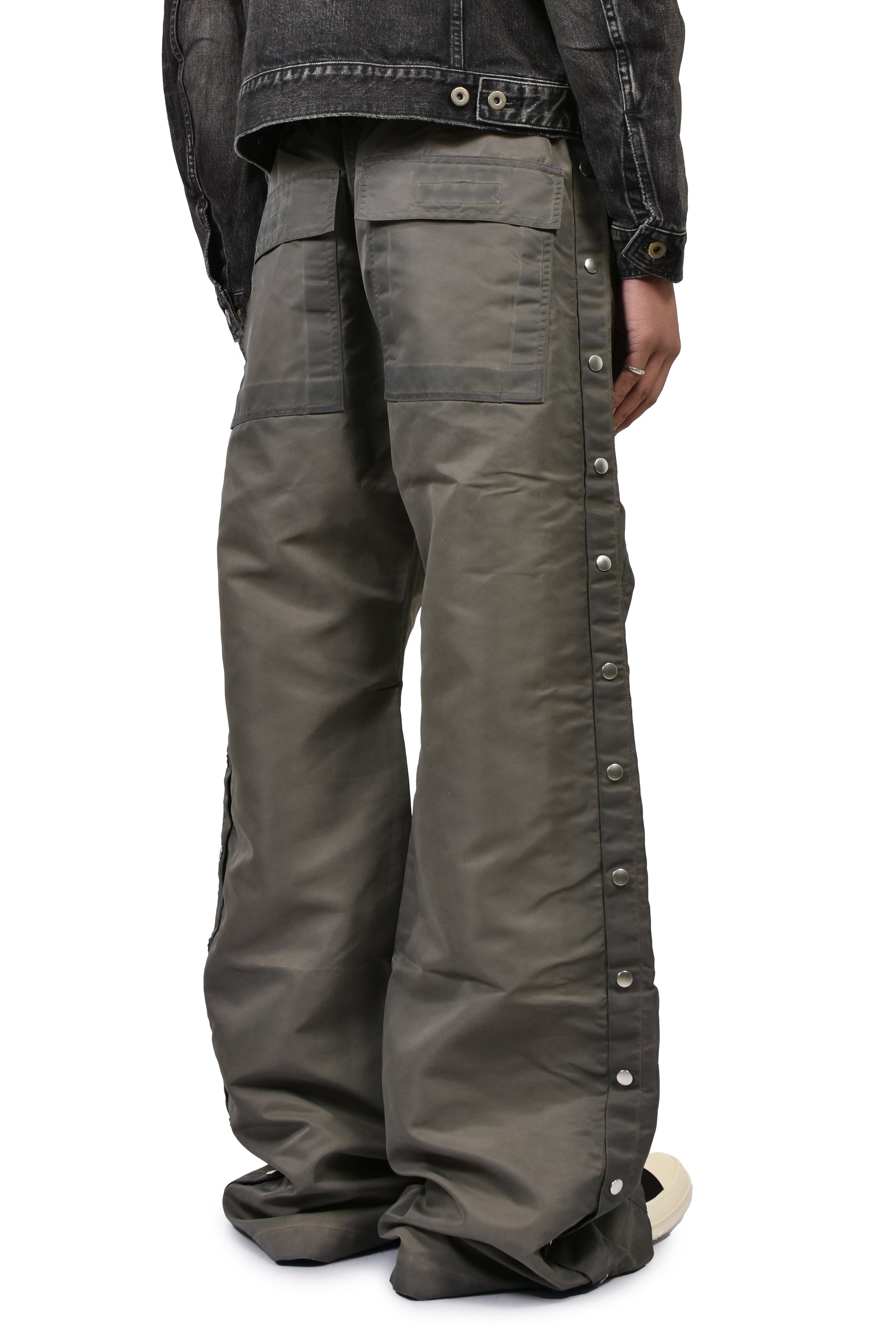 WIDE PUSHER PANTS / DARK DUST