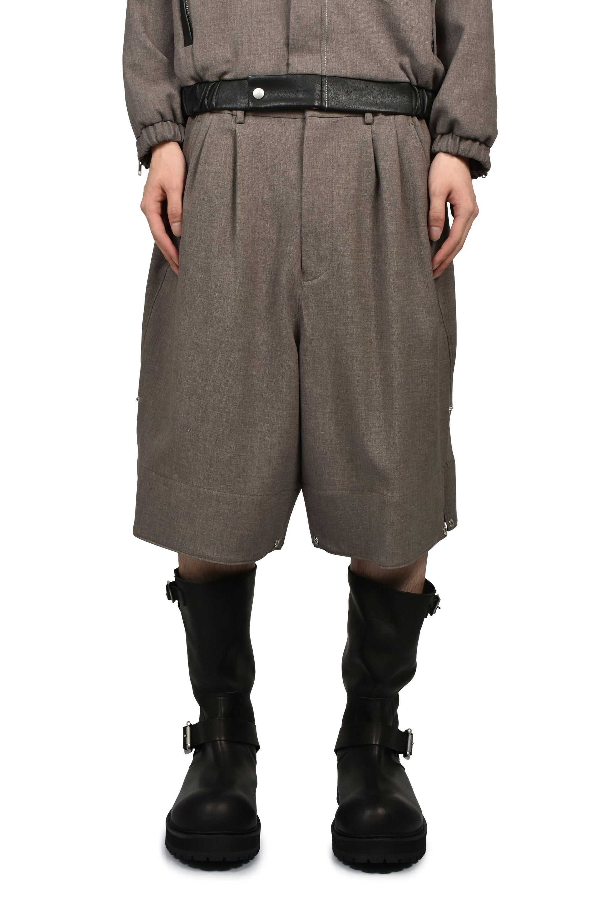 LES ARCS SHORTS / KHA