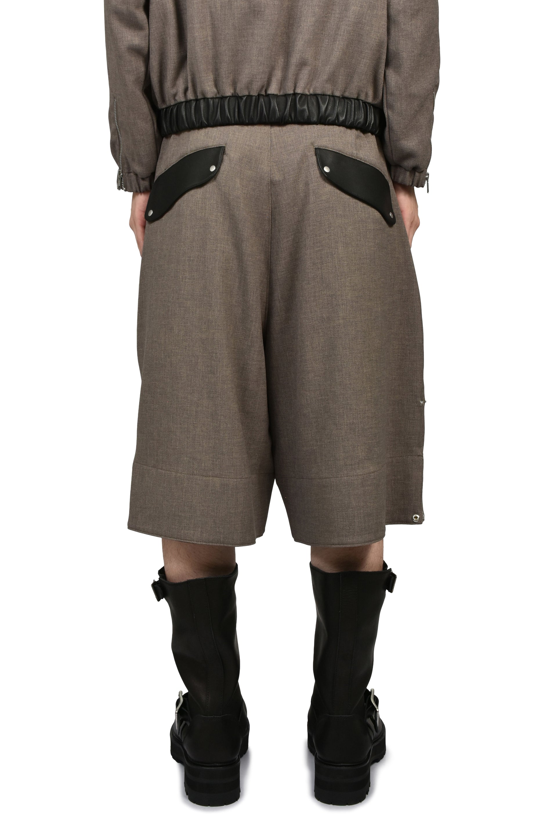 LES ARCS SHORTS / KHA